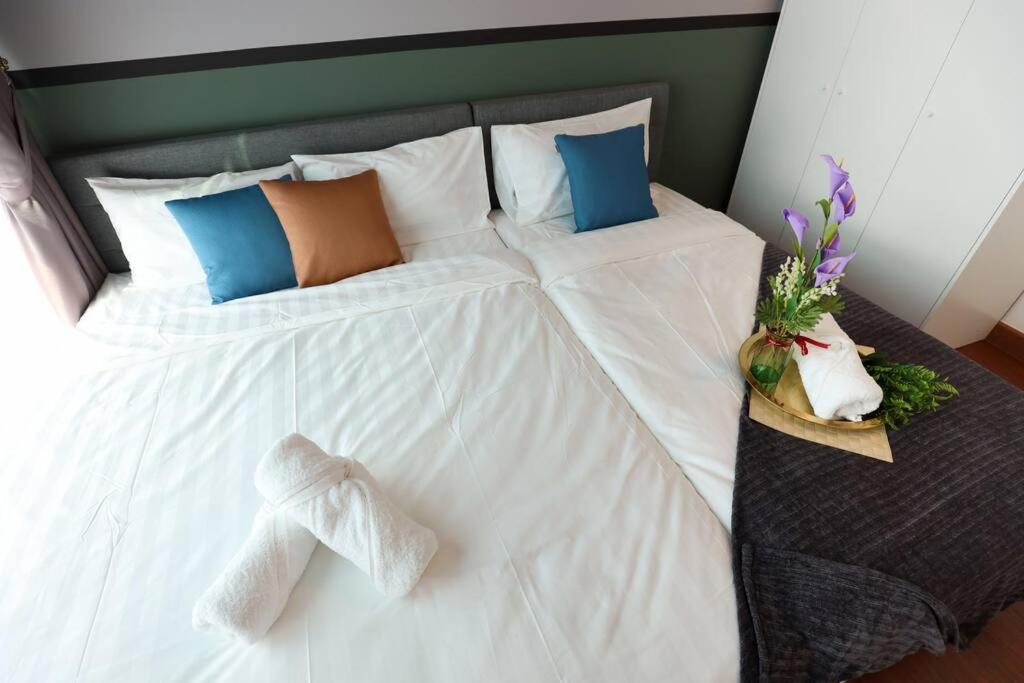 Elegant Homes 9Pax 5Bed Sunway Pyramid-Lagoon 2 Car Park Petaling Jaya Exterior photo