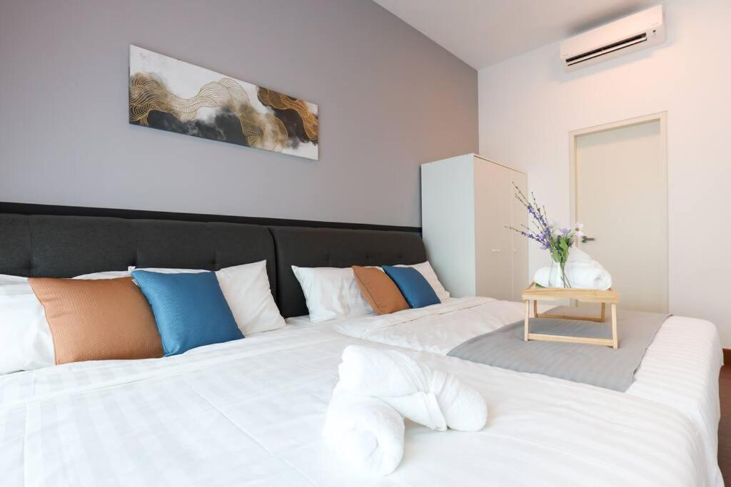 Elegant Homes 9Pax 5Bed Sunway Pyramid-Lagoon 2 Car Park Petaling Jaya Exterior photo