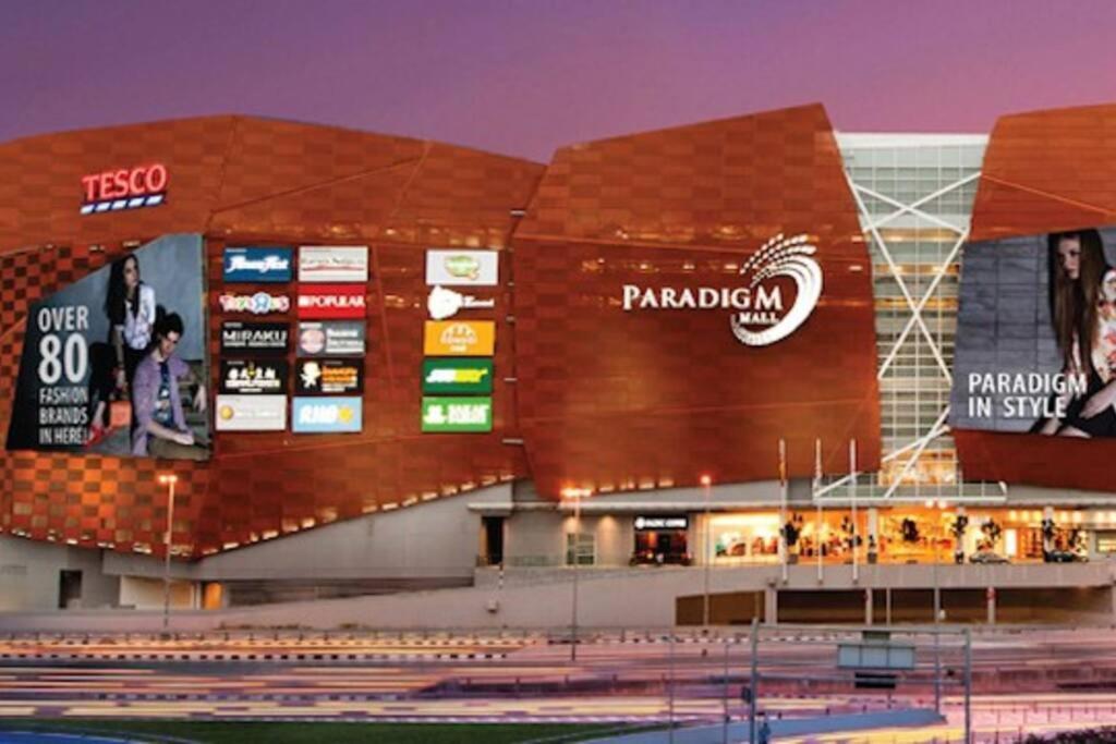 Elegant Homes 9Pax 5Bed Sunway Pyramid-Lagoon 2 Car Park Petaling Jaya Exterior photo